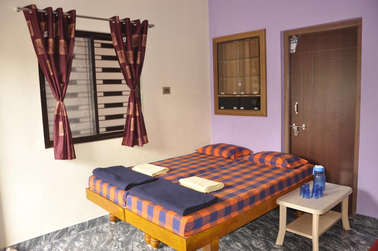 Classic Homestay Hampi Eksteriør billede